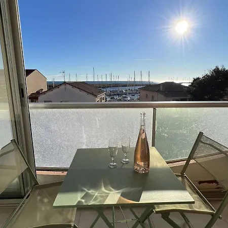 Apartmán Confortable T2 Climatise, Balcon, Parking Securise, Proche Et Commerces - Fr-1-701-37 *
