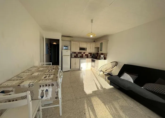 Confortable T2 Climatise, Balcon, Parking Securise, Proche Et Commerces - Fr-1-701-37 Valras-Plage